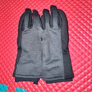 Under Amor running Gloves. Medium.